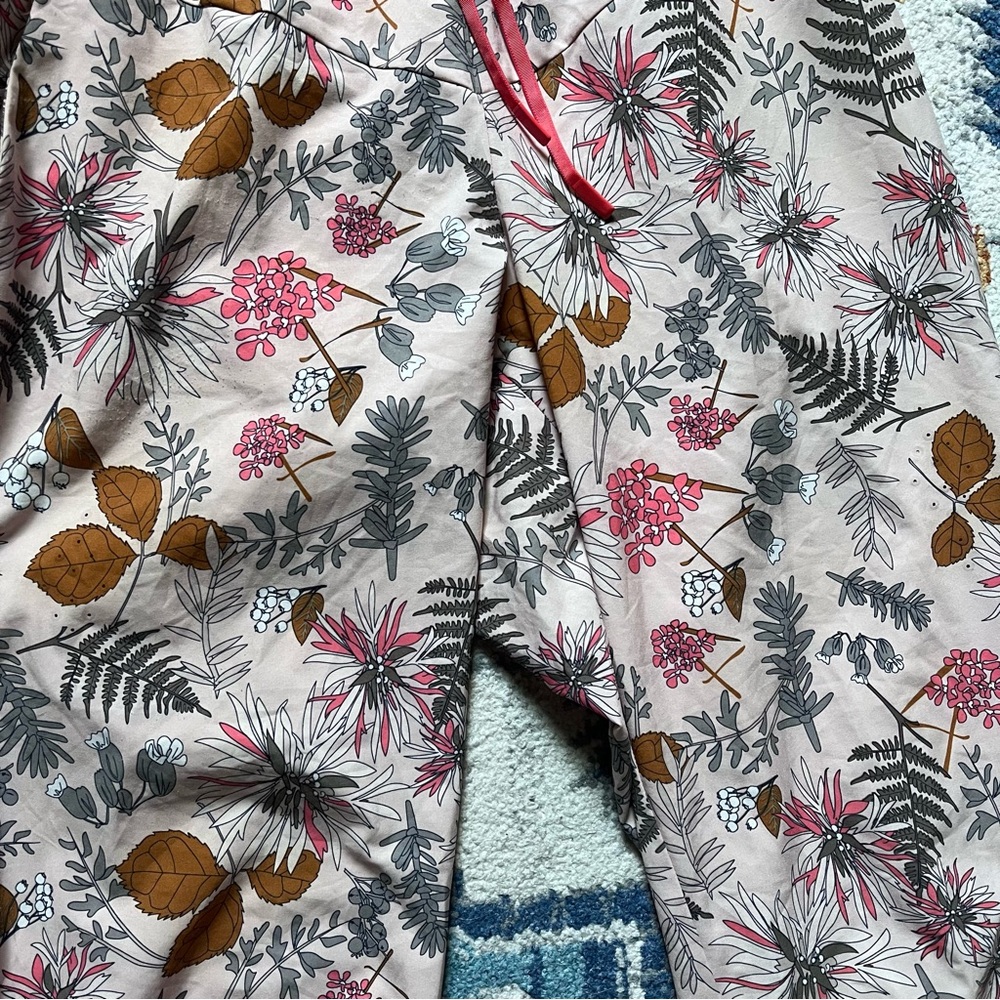 Floral Print Women's Joggers - Picture 4 of 7